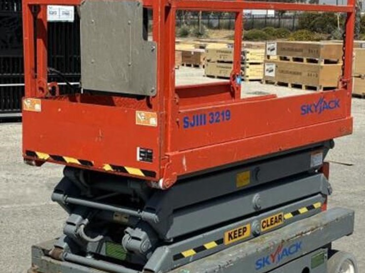 2008-skyjack-sjiii3219-image-1