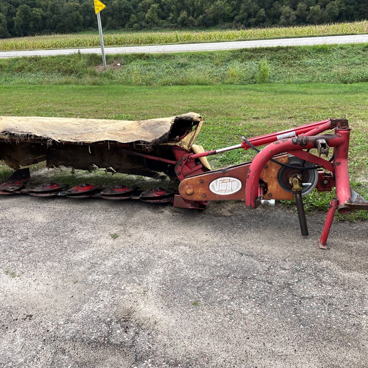 #1035 • Vicon Disc Mower
