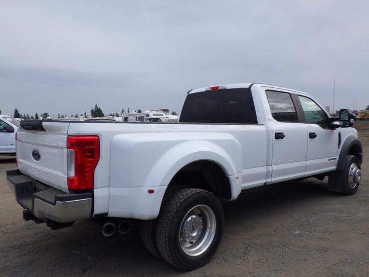 2019-ford-f450-image-3