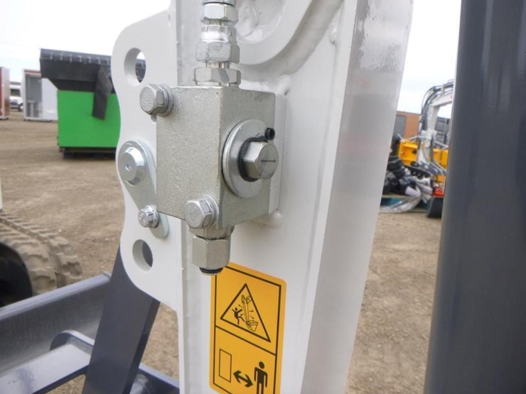 bttl-et12m-6-hydraulic-excavator-image-13