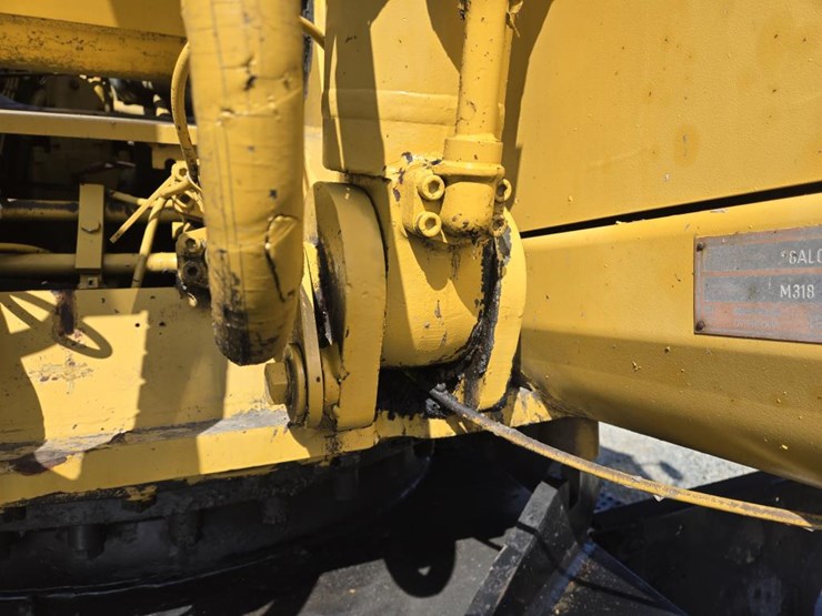 2006-caterpillar-m318-image-50