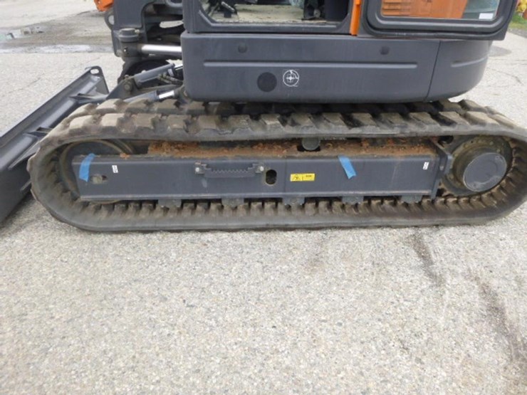 2023-develon-dx85r-3-hydraulic-excavator-image-5