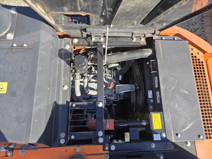 hitachi-zx130-image-30