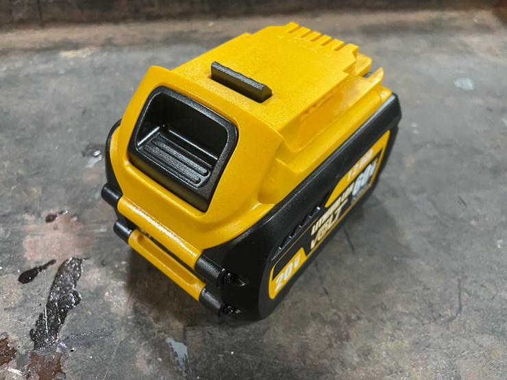 #5558-•-dewalt-compatible-20-volt,-12.0ah-battery-(pr10)-image-2