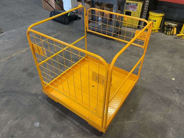 #5553-•-forklift-platform-basket-with-fork-pockets-(pr3)-image-1