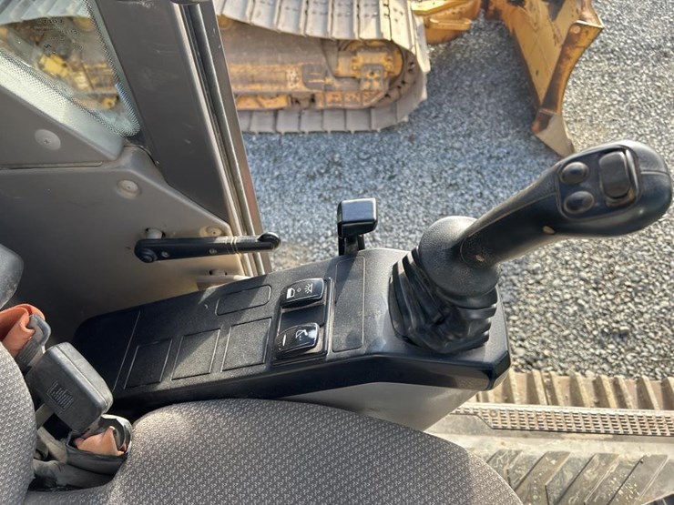 2020-volvo-ecr355e-image-81