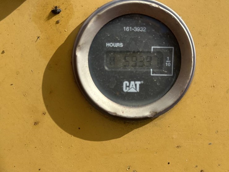 caterpillar-d4g-image-31