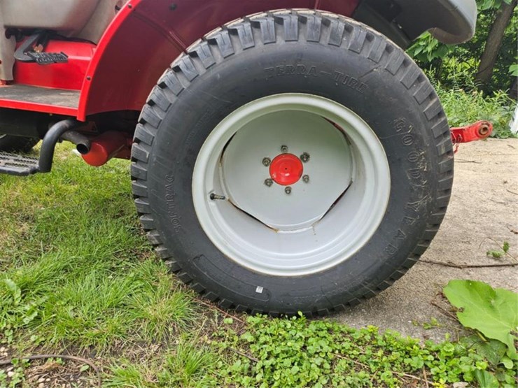 #2019-•-mccormick-gx45a-compact-tractor-image-32
