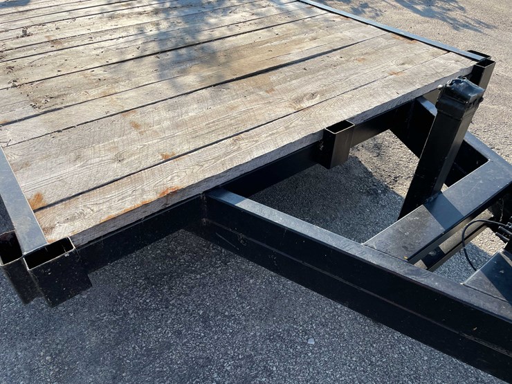 #1975-•-16'-flatbed-trailer-(has-wi-title)-(of)-image-12