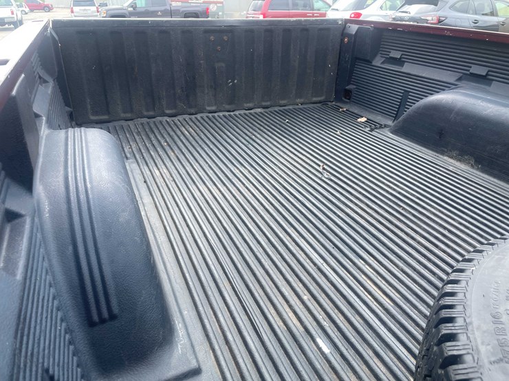 2003-chevrolet-silverado-2500-image-40