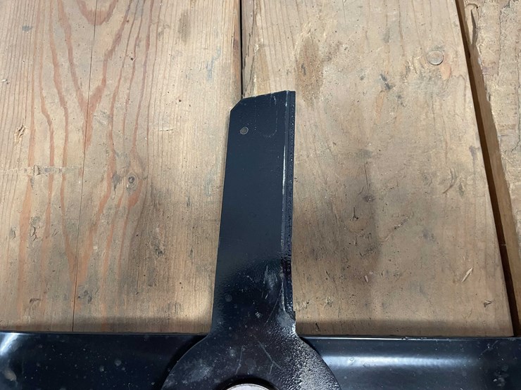 #5512-•-(2)-mtd-42"-cut-blades-(cw)-image-4