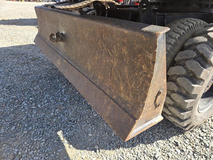 2006-caterpillar-m318-image-40