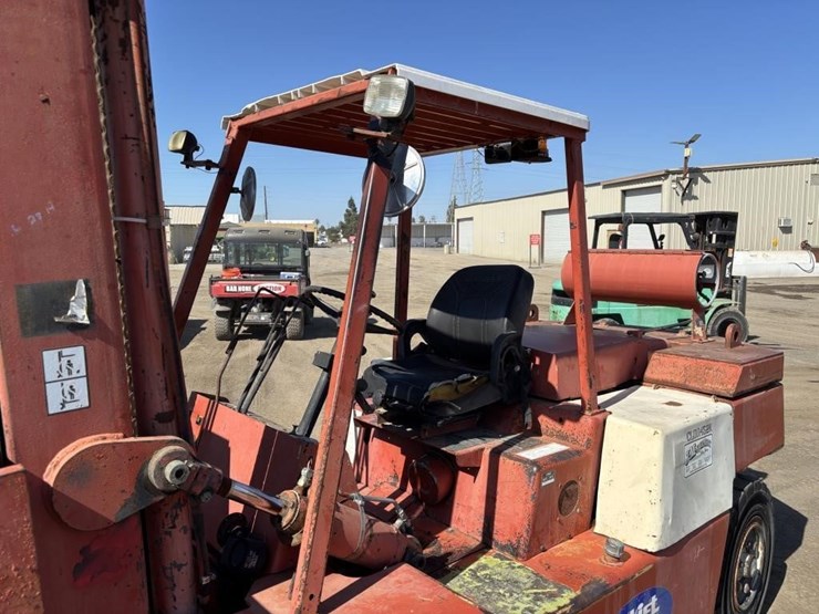 clark-gph75-forklift-image-15