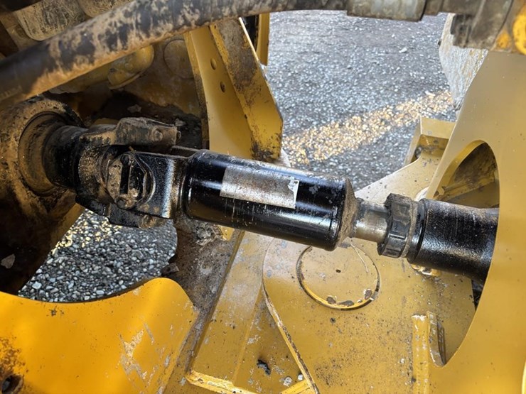 2017-caterpillar-950m-image-27