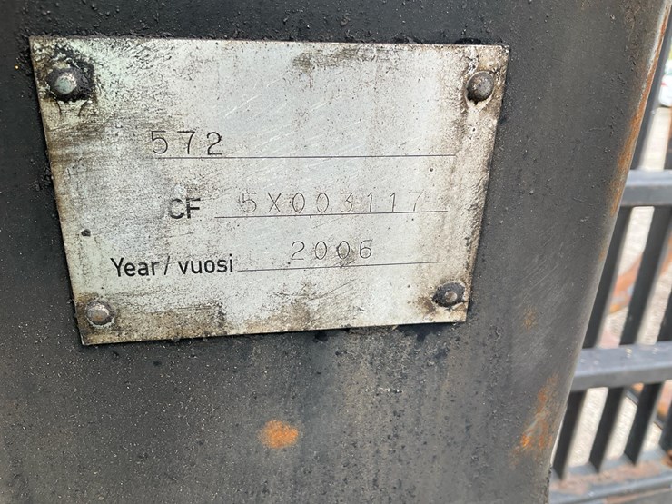 2006-deere-1010d-image-47