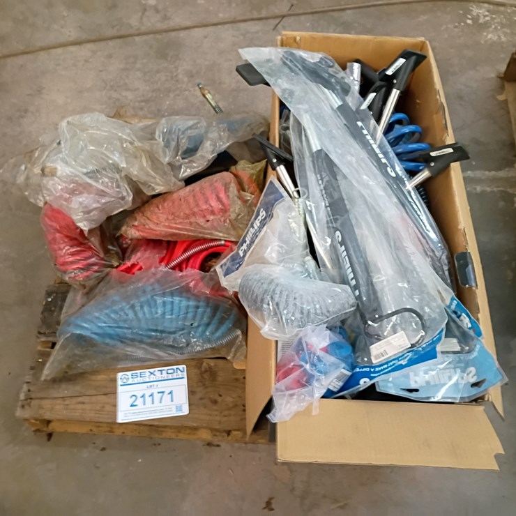 #21171 • Semi Connectors