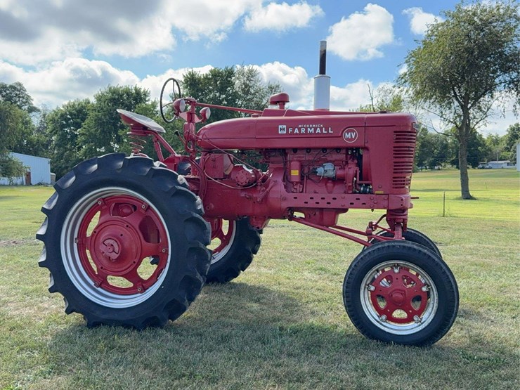farmall-mv-image-8