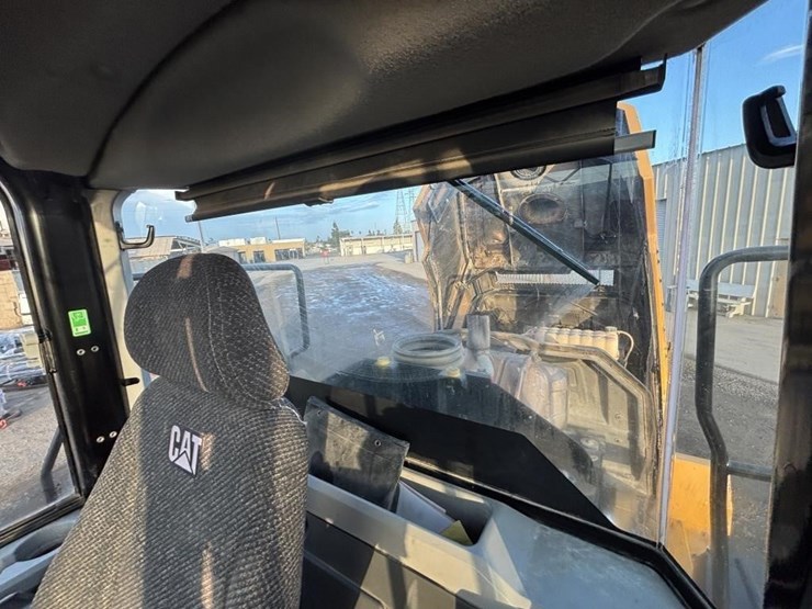 2017-caterpillar-950m-image-51