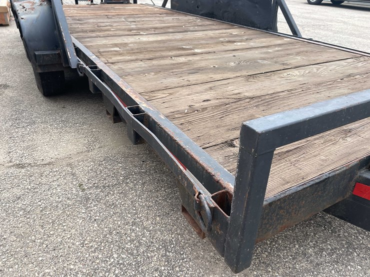 #1978-•-2002-reliable-welding-2-axle-trailer-(has-wi-title)-image-26