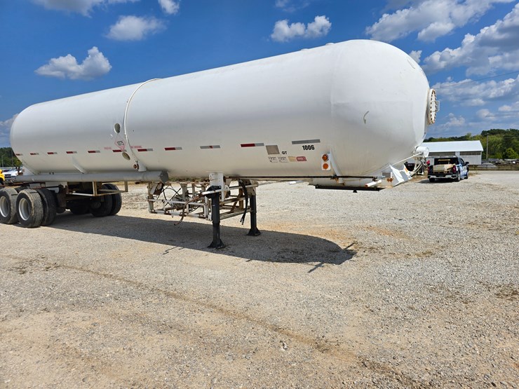 #16593-•-1970-mississippi-tank-company-gas-tank-trailers-image-52