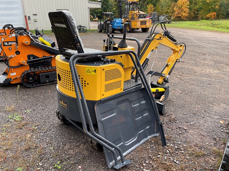 #8159-•-unused-hydraulic-mini-excavator-image-4