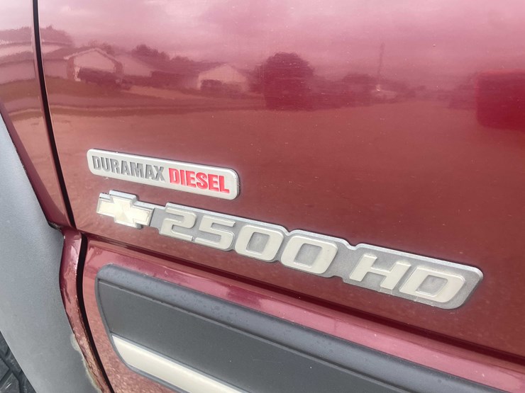 2003-chevrolet-silverado-2500-image-31