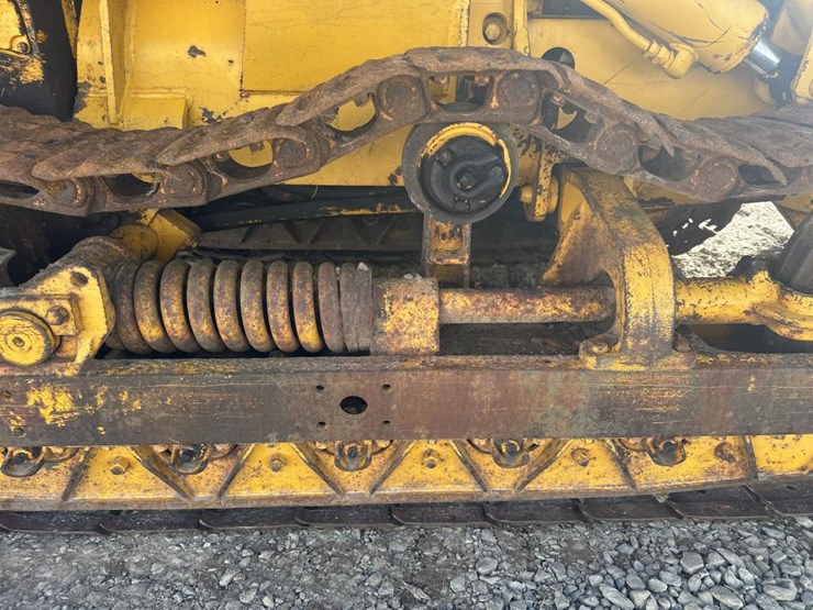 john-deere-300-image-51