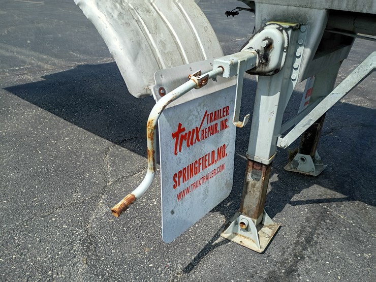 #16995-•-1984-fuel-semi-trailer-image-32