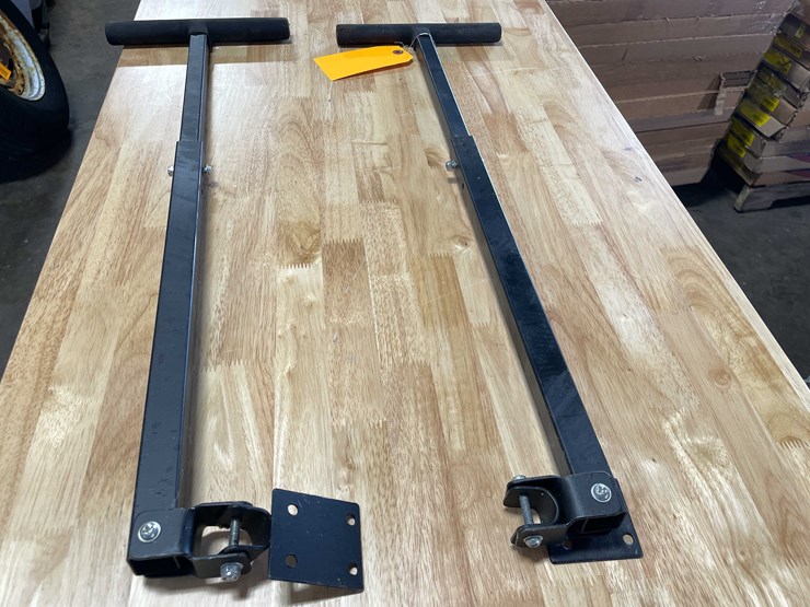#5516-•-(2)-haul-master-swivel-handles-(cw)-image-2