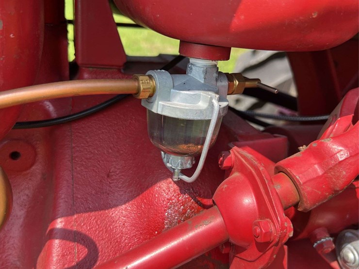 farmall-340-image-90