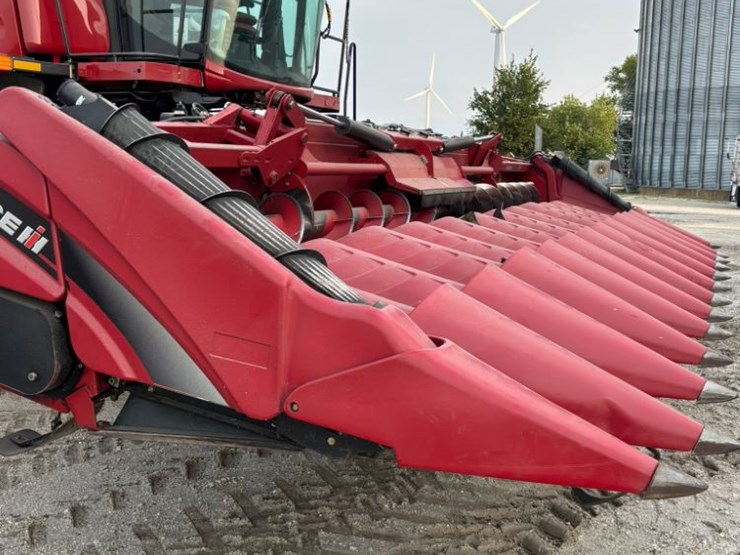2014-case-ih-4412f-image-2