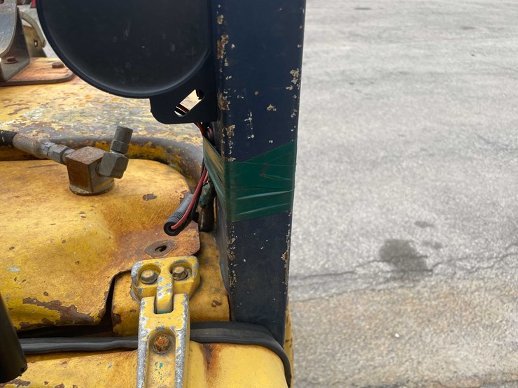 #1982-•-komatsu-forklift-(o4)-image-39