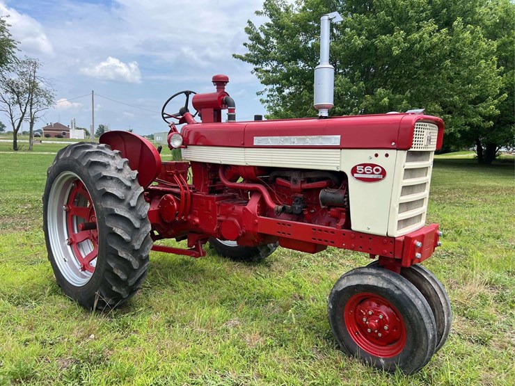 farmall-560-image-7