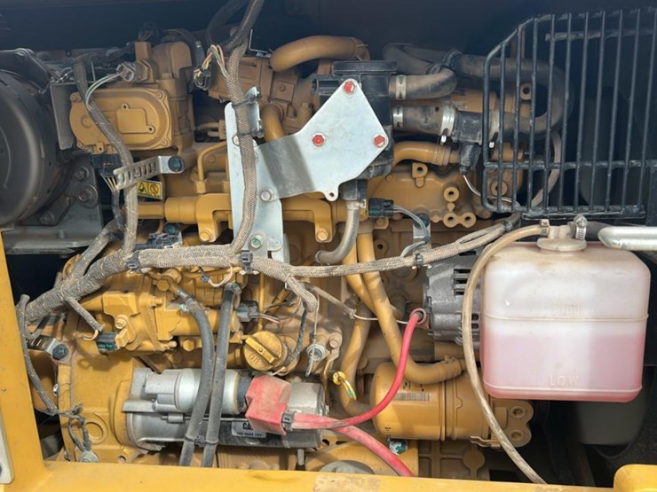#1552-•-2022-cat-308-excavator-image-24