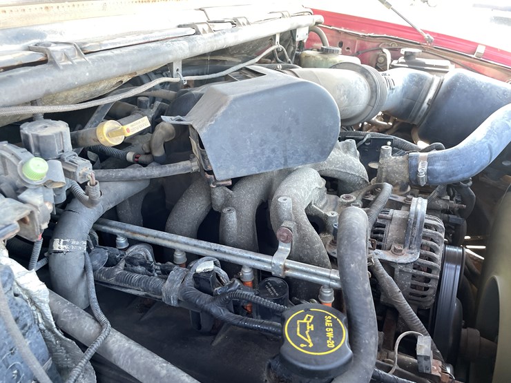 2002-ford-f550-xl-image-55