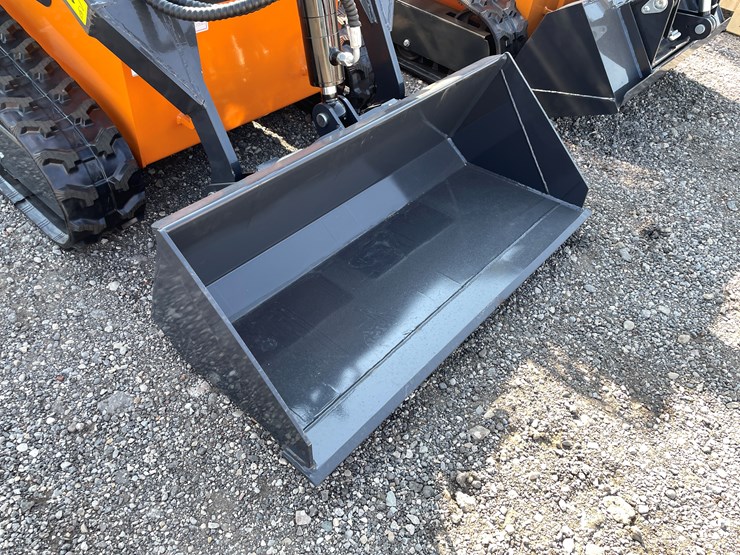 #1044-•-2026-landhonor-ldh-ht380-mini-tracked-skidsteer-image-17