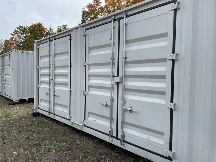 #8108-•-40'-high-cube-multi-door-container-image-7
