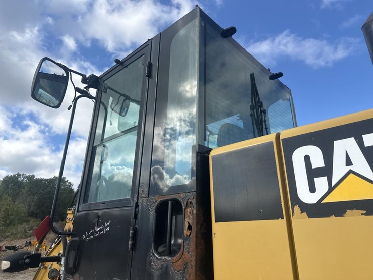 caterpillar-930h-image-10