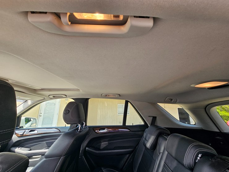 #18517-•-2013-mercedes-benz-m-class-multipurpose-vehicle-(mpv)-image-55