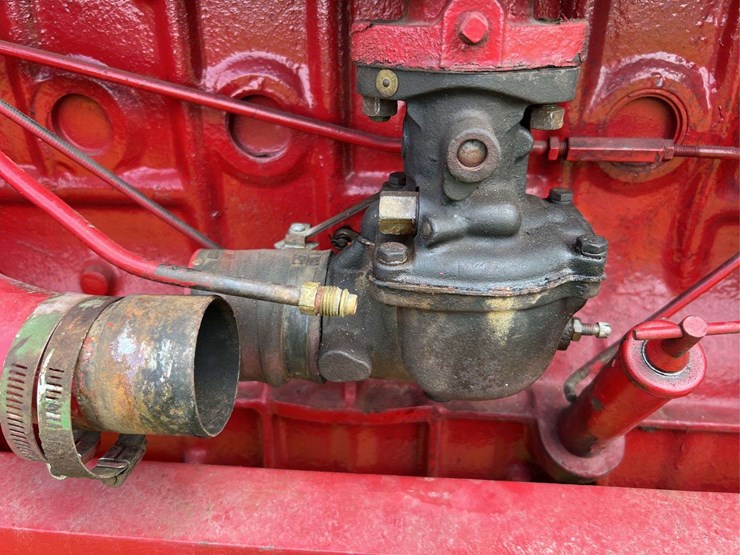 farmall-560-image-27