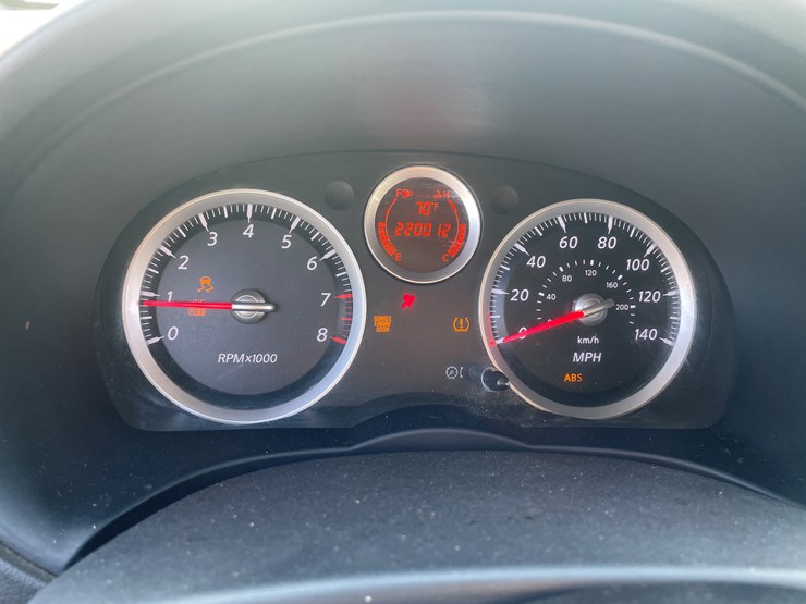 #1024-•-2010-nissan-sentra-ser-spec-v-sedan-(has-wi-title)-image-31