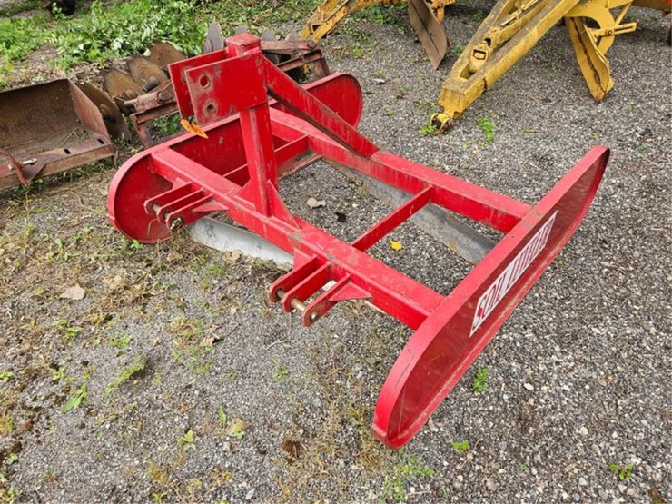 #2022-•-soil-leveler-63"-3pt-land-plane-image-1