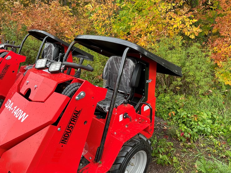 #8166-•-agt-wheel-loader-image-23