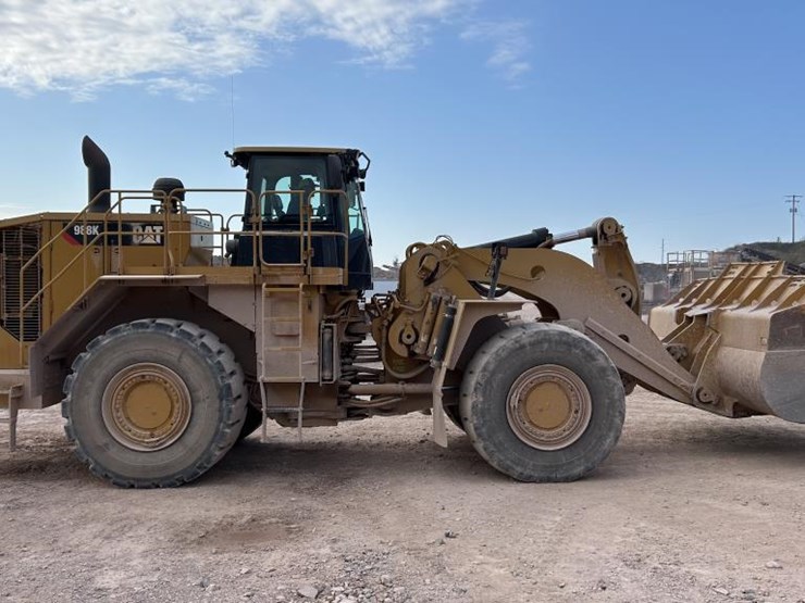 caterpillar-988k-image-6