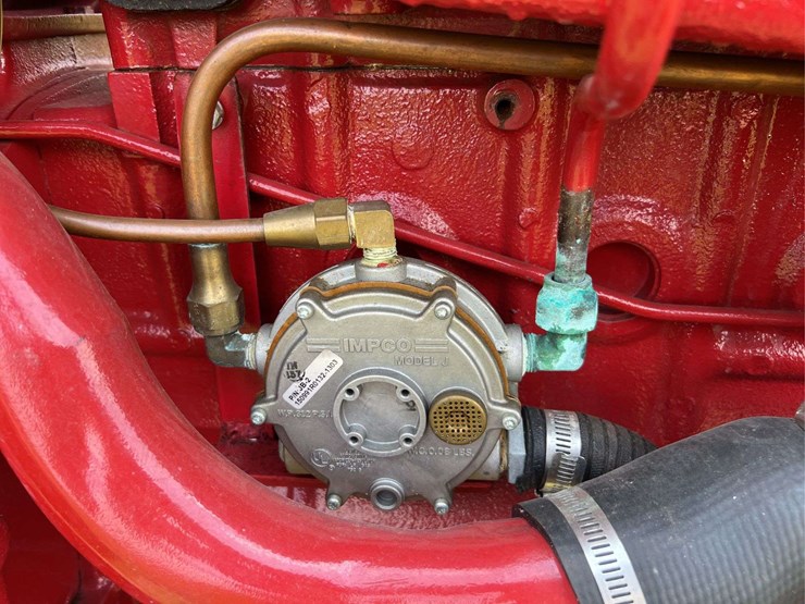 farmall-560-lp-image-31