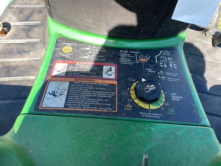john-deere-x465-image-21
