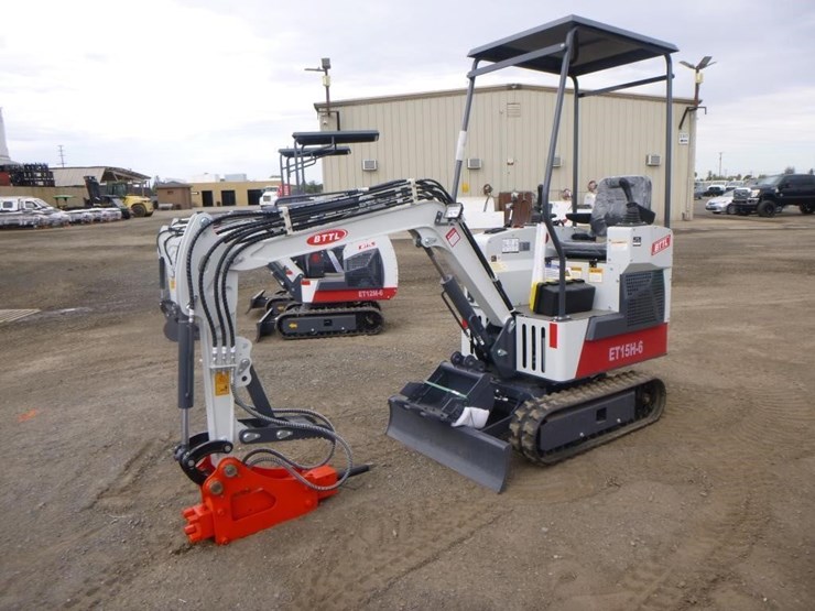 bttl-et15h-6-hydraulic-excavator-image-1