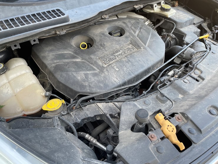 2013-ford-escape-se-image-50