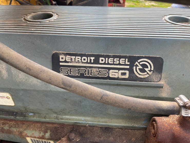 #1003-•-1997-international-semi-tractor-(has-wi-title)-image-83