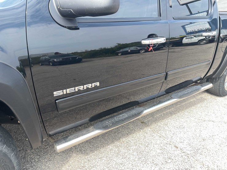 #1966-•-2011-gmc-sierra-(has-wi-title)-(of)-image-34